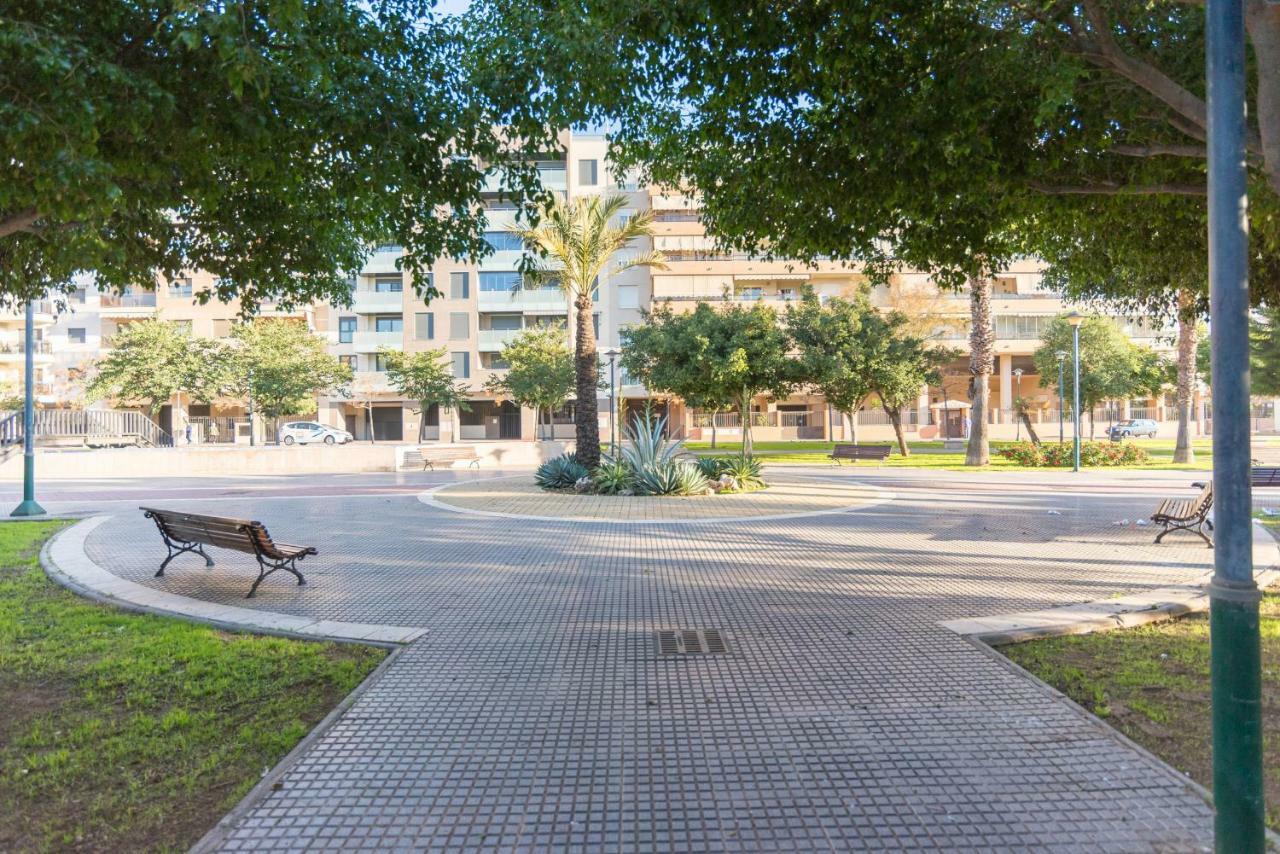 Lu&Cia La Playa Apartment มาลากา ภายนอก รูปภาพ